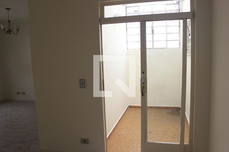 Jardim de inverno de casa para alugar com 4 quartos, 200m² em Vila Galvão, Guarulhos