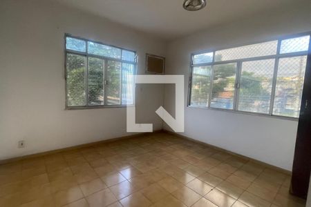 Quarto de casa para alugar com 2 quartos, 120m² em Engenho do Porto, Duque de Caxias