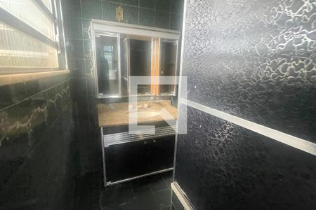 Banheiro social de casa para alugar com 2 quartos, 120m² em Engenho do Porto, Duque de Caxias