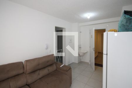 Sala / Cozinha  de apartamento para alugar com 2 quartos, 32m² em Parque Novo Mundo, São Paulo