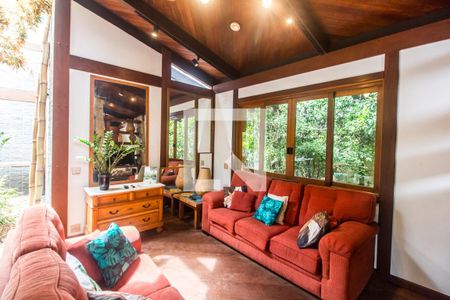 Sala de casa de condomínio à venda com 5 quartos, 650m² em Alphaville, Santana de Parnaíba