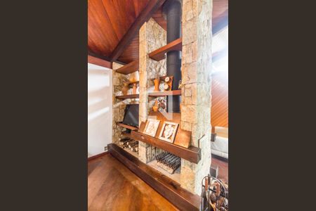 Sala de casa de condomínio à venda com 5 quartos, 650m² em Alphaville, Santana de Parnaíba