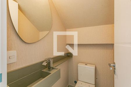 Lavabo de casa à venda com 4 quartos, 205m² em Vila Gumercindo, São Paulo