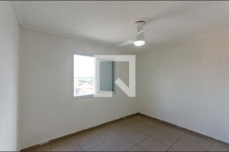 Quarto 1 de apartamento para alugar com 2 quartos, 70m² em Jardim Santa Lucrecia, São Paulo