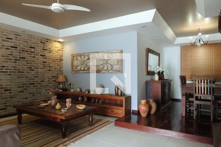 Sala de casa de condomínio à venda com 3 quartos, 306m² em Freguesia (jacarepaguá), Rio de Janeiro