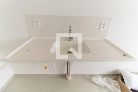 Sala/Cozinha de apartamento para alugar com 2 quartos, 33m² em Guaianases, São Paulo