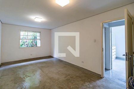 Suite de casa para alugar com 4 quartos, 400m² em Instituto de Previdencia, São Paulo