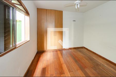Quarto 1 de casa para alugar com 5 quartos, 360m² em Padre Eustáquio, Belo Horizonte