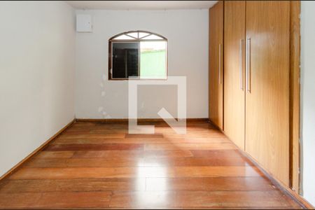 Quarto 1 de casa para alugar com 5 quartos, 360m² em Padre Eustáquio, Belo Horizonte