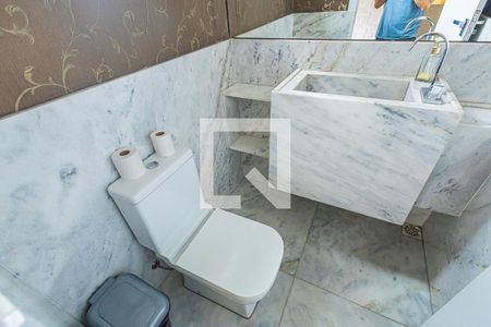 lavabo de casa à venda com 4 quartos, 360m² em Serrano, Belo Horizonte