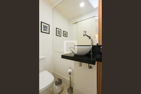 Lavabo de apartamento para alugar com 3 quartos, 84m² em Vila Suzana, São Paulo