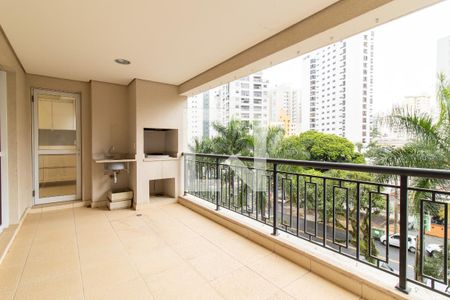 Apartamento para alugar com 3 quartos, 163m² em Cambuí, Campinas