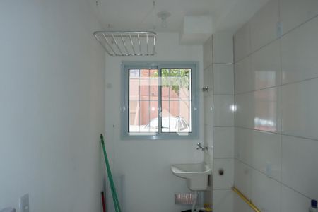 Apartamento para alugar com 2 quartos, 52m² em Jardim Dom José, Embu das Artes