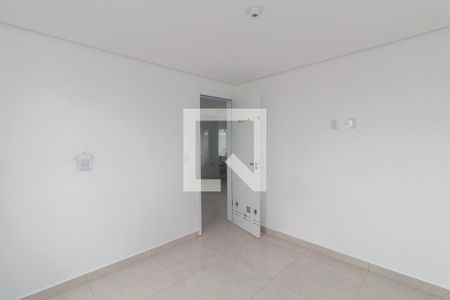 Quarto 2 de apartamento para alugar com 2 quartos, 43m² em Itaquera, São Paulo