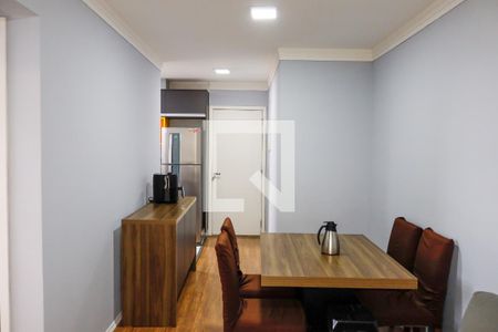 sala de apartamento para alugar com 2 quartos, 49m² em Jardim Roberto, Osasco