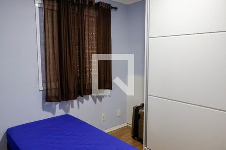Quarto 2 de apartamento para alugar com 2 quartos, 49m² em Jardim Roberto, Osasco