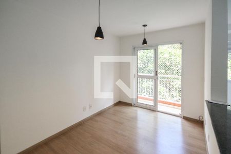 Sala de apartamento para alugar com 2 quartos, 50m² em Furnas, São Paulo