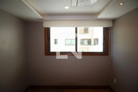 Quarto 1 de apartamento à venda com 4 quartos, 131m² em Três Figueiras, Porto Alegre