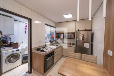 Cozinha de casa de condomínio à venda com 2 quartos, 109m² em Vila Ré, São Paulo