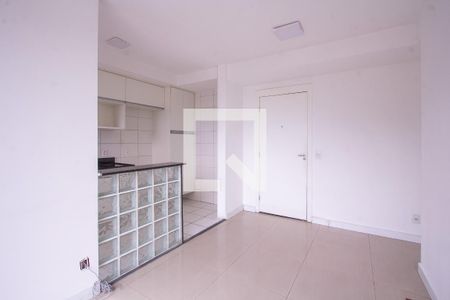 Sala de apartamento para alugar com 2 quartos, 55m² em Venda da Cruz, São Gonçalo