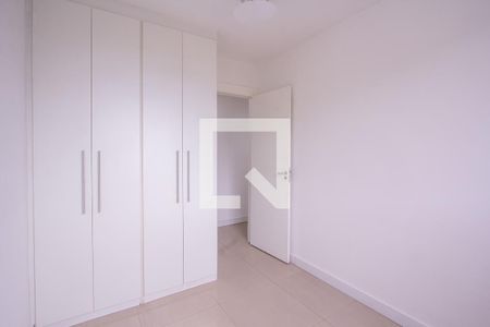 Quarto 1 de apartamento para alugar com 2 quartos, 55m² em Venda da Cruz, São Gonçalo