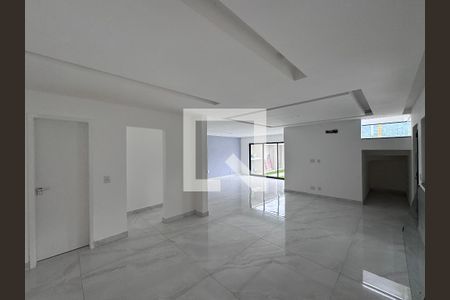 Sala de apartamento à venda com 3 quartos, 240m² em Vargem Pequena, Rio de Janeiro