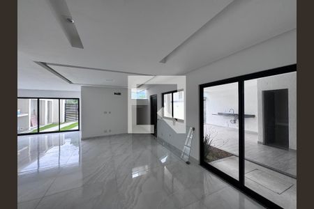 Sala de apartamento à venda com 3 quartos, 240m² em Vargem Pequena, Rio de Janeiro