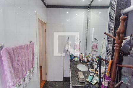 Banheiro da Suíte 1 de apartamento à venda com 4 quartos, 260m² em Cidade Nova, Belo Horizonte