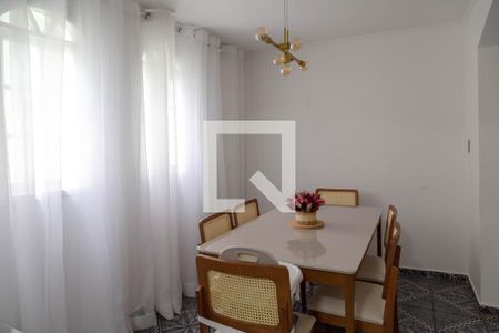 Casa para alugar com 5 quartos, 233m² em Jardim Bela Vista, Guarulhos