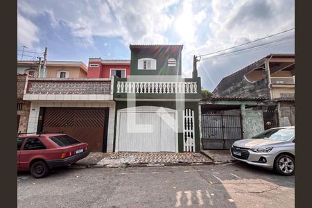 Casa para alugar com 5 quartos, 233m² em Jardim Bela Vista, Guarulhos