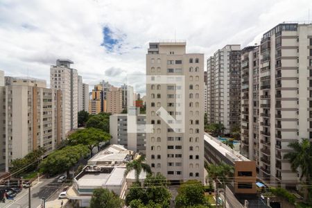 Vista da Suíte 1 de apartamento à venda com 3 quartos, 111m² em Moema, São Paulo