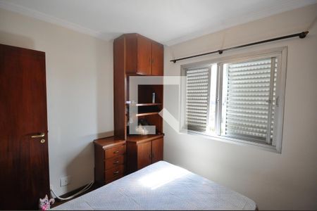 Quarto 1 de apartamento à venda com 2 quartos, 57m² em Vila Mazzei, São Paulo