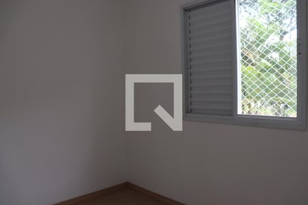 Quarto 1 de apartamento para alugar com 3 quartos, 62m² em São Lucas, São Paulo