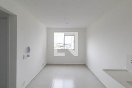 Sala/Cozinha/Área de Serviço  de apartamento para alugar com 2 quartos, 34m² em Guaianases, São Paulo