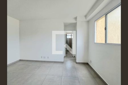 Sala/Cozinha de apartamento para alugar com 2 quartos, 37m² em Santa Maria, Osasco