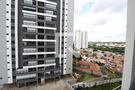 Sala - Vista de apartamento à venda com 2 quartos, 55m² em Taquaral, Campinas