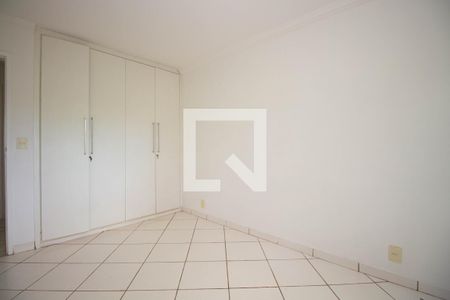Quarto 1 de apartamento para alugar com 3 quartos, 119m² em Sqn 313, Brasília