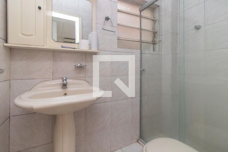Banheiro de apartamento para alugar com 1 quarto, 33m² em Cidade Baixa, Porto Alegre