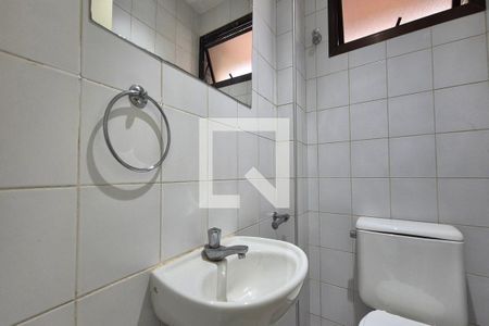 Lavabo de apartamento para alugar com 1 quarto, 65m² em Cambuí, Campinas