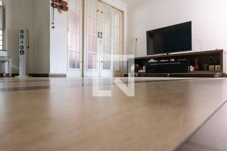 Detalhe Sala de casa para alugar com 2 quartos, 115m² em Além Ponte, Sorocaba