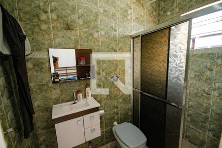 Banheiro da Suíte 1 de casa para alugar com 3 quartos, 290m² em Nova Mirim, Praia Grande