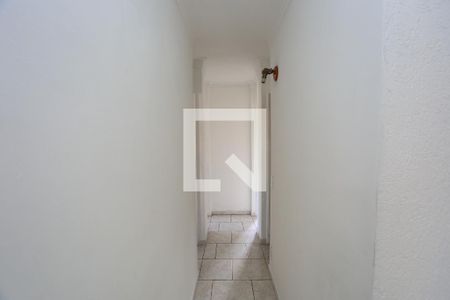 Corredor de apartamento para alugar com 3 quartos, 71m² em Vila Prel, São Paulo