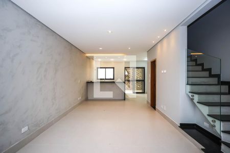 Sala e Cozinha de casa à venda com 3 quartos, 120m² em Vila Gumercindo, São Paulo