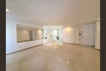 Sala de apartamento para alugar com 3 quartos, 147m² em Moema, São Paulo