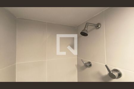 Banheiro de apartamento para alugar com 1 quarto, 23m² em Sé, São Paulo