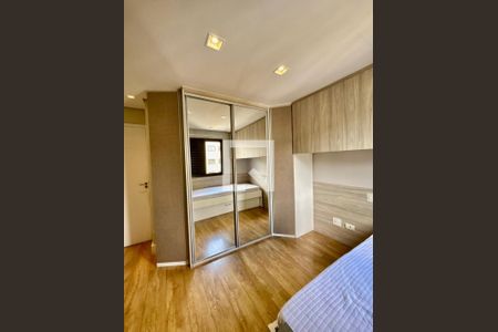 Quarto de apartamento para alugar com 4 quartos, 253m² em Chácara Agrindus, Taboão da Serra