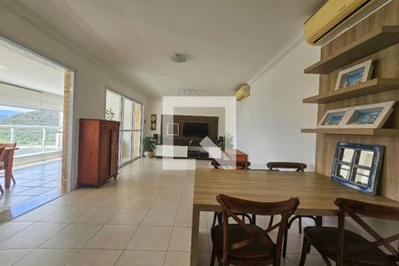 Apartamento para alugar com 3 quartos, 168m² em Parque Enseada, Guarujá