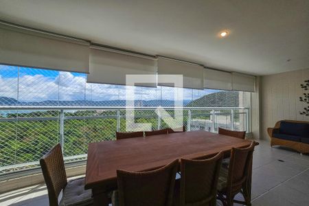 Apartamento para alugar com 3 quartos, 168m² em Parque Enseada, Guarujá