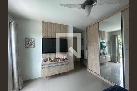 Sala de casa de condomínio à venda com 4 quartos, 180m² em Anil, Rio de Janeiro