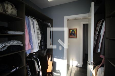 Quarto 1  de apartamento para alugar com 3 quartos, 72m² em Santa Maria Goretti, Porto Alegre